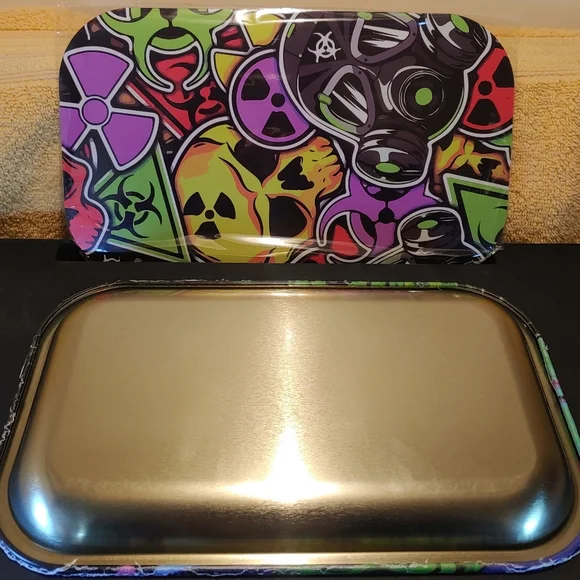 Rolling Tray with Lid - Picture 2 of 8